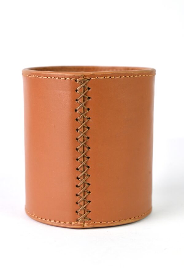 Round Pen Holder - Image 8