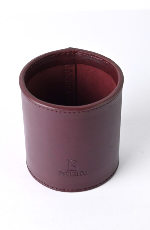 Round Pen Holder - Image 2