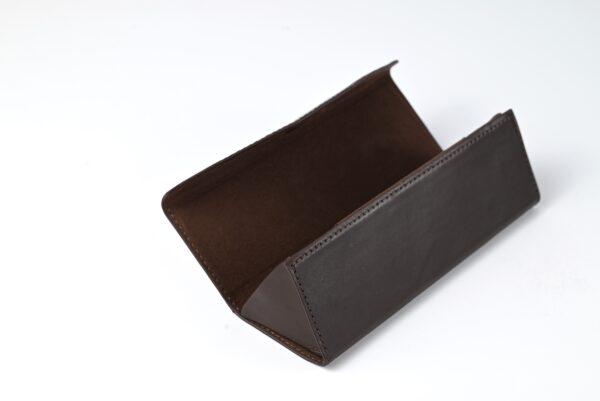 Triangular Optical Case - Image 4